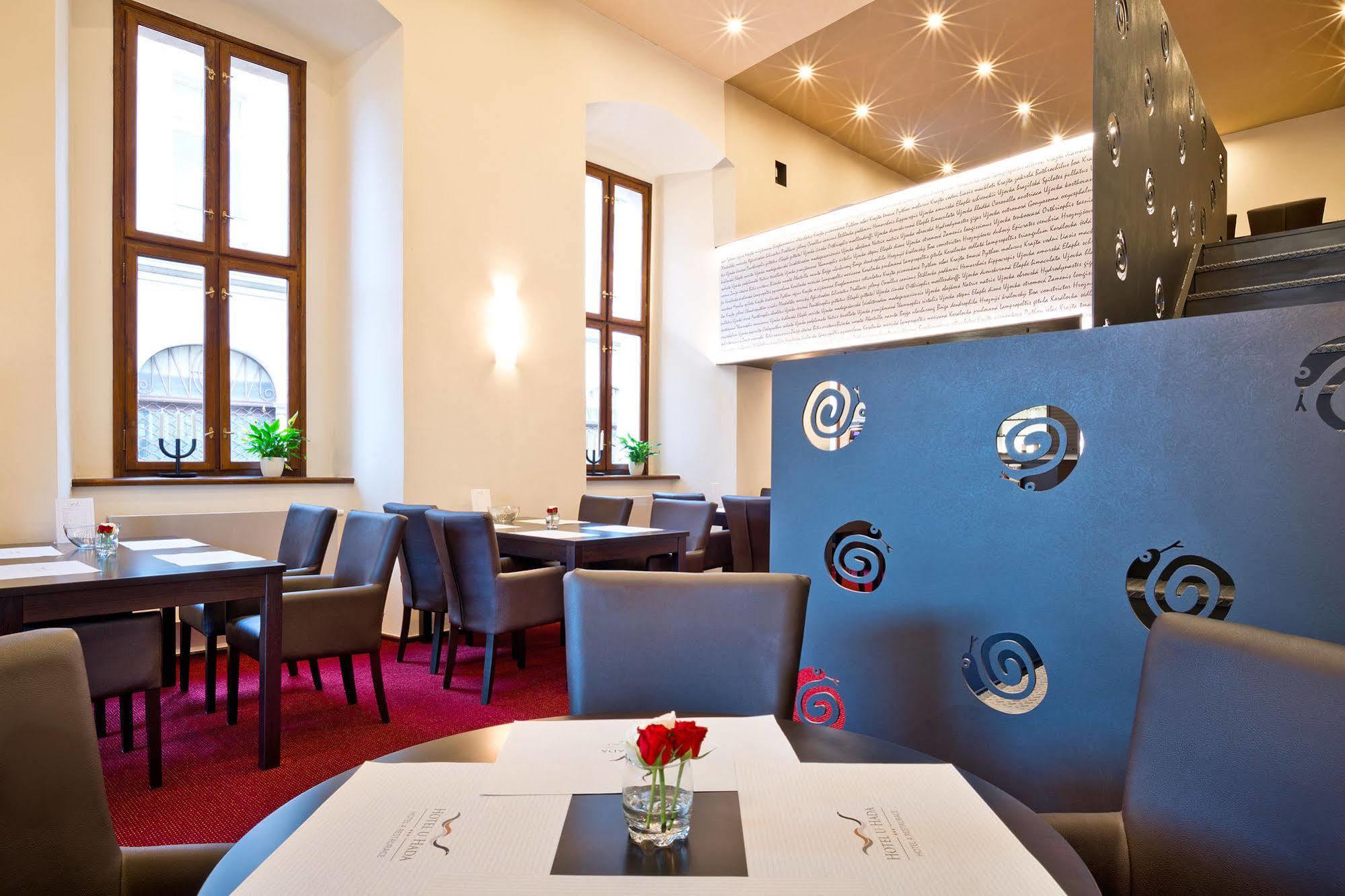 Hotel U Hada Zatec Exteriör bild